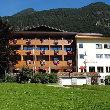 Fogadó Kaiserblick Breitenbach am Inn